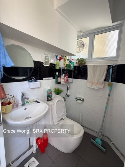 Blk 106 Ah Hood Gardens (Toa Payoh), HDB 4 Rooms #558423351